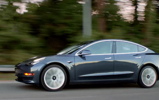 苹果Siri登陆特斯拉Model 3：可解锁车辆、远距离定位