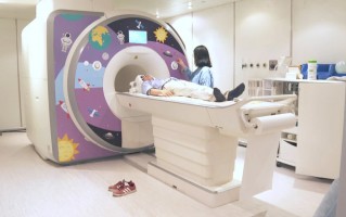 科学家借助 AI 和 fMRI，即将可以读取你大脑中的想法