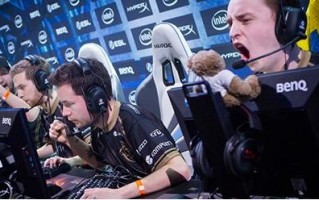 英雄联盟144hz显示器有必要吗（显示屏hz是什么意思）