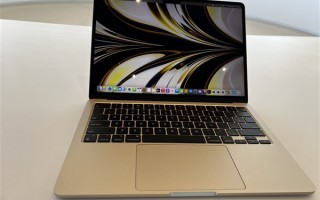 看完苹果WWDC2022大会什么感觉？新MacBook Air真机照来了 刘海屏设计