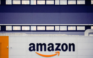 招工难！亚马逊宣布将仓储和货运工人的平均时薪上调至 19 美元