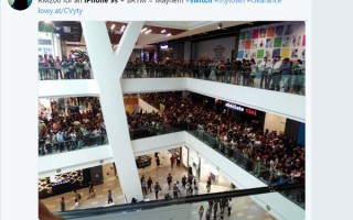 马来西亚零售商300元清理苹果iPhone 5s库存：引起万人排队