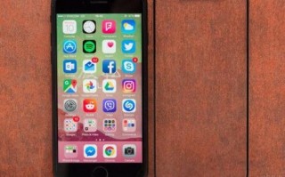 iPhone 8屏幕钢化膜曝光 没物理Home键