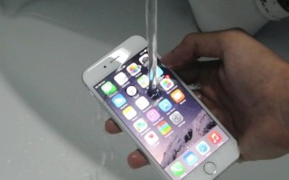 带iPhone 7洗澡请三思 进水不保修