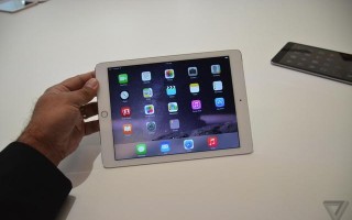 iPad Air 2试玩视频 极致纤薄但缺乏亮点