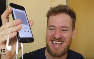 这是世界唯一一款拥有3.5mm耳机孔的iPhone7