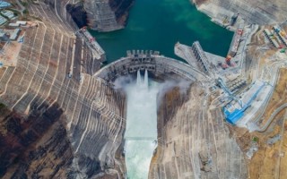 仅次于三峡 世界第二 白鹤滩水电站全部投产：每年发电624亿度