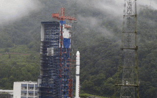 一箭三星 成功！“金牌”长二丁火箭发射遥感35号卫星02组