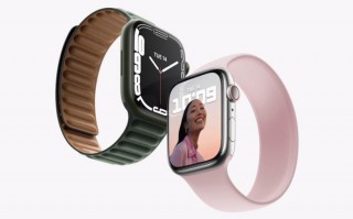Apple Watch Series 7 支持快充功能，需使用包装盒内充电线