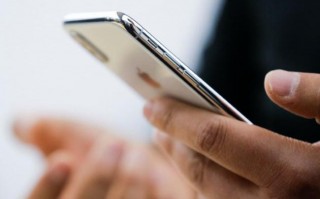 FBI强迫苹果解锁iPhone：但当年能解锁的不止一家