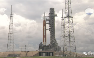 美国登月技术退步了？50年前就能载人着陆 怎么现在只能带着史努比绕一圈