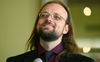 Saurik与Electra越狱工具开发者闹不和 不会提供任何支持