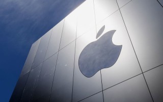 苹果 2022 股东大会：库克近 1 亿薪酬获批，一项提案意外通过