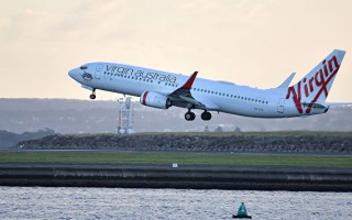 一部苹果 iPhone 的奇幻之旅：跨越千山万水、经历三次跨洋旅行最终与主人重聚