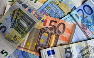 欧洲央行有望在 2027 年推出数字欧元，明年将着手开发