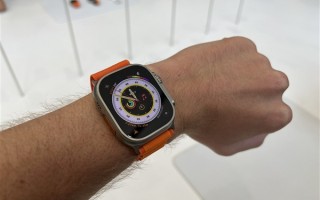 苹果史上最大、最硬智能手表！Apple Watch Ultra真机实拍图出炉