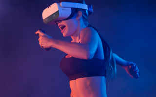 消息称抖音多位内容负责人将转岗做 VR，Pico 今年销售目标超百万台