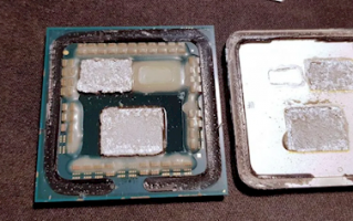 AMD锐龙7 5800X3D成功开盖！钎焊换液金：玩游戏骤降10℃