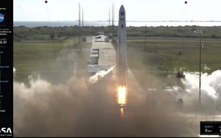 美国Astra火箭发射失败：空中转体匪夷所思！4颗NASA卫星灰飞烟灭