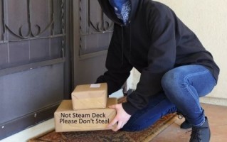 Steam Deck快递被偷 玩家喊话V社换个普通点的盒子