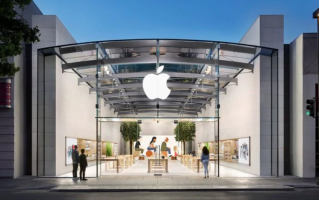 苹果计划向 Apple Store 零售店员工发放最高 1000 美元奖金