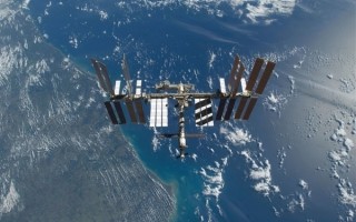 国际空间站宇宙飞船发生泄漏 俄罗斯公布原因：外部机械性损坏