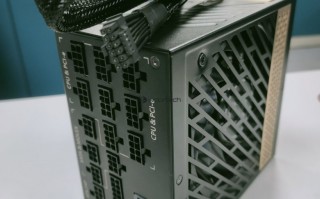 微星新款 1300W 电源曝光：支持 ATX 3.0，配备全新 16pin 接口