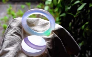 翡翠手镯怎么挑选 解析翡翠手镯挑选方法