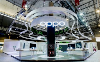 9 分钟充满电，OPPO 携两大超级闪充技术及多款旗舰产品亮相 MWC 2022