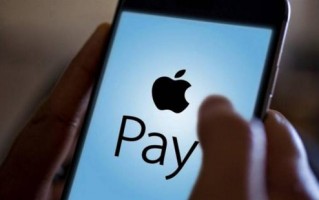 ApplePay 现已支持 Coinbase 加密货币借记卡