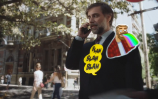 iPhone 7新广告：希望世界每天都是那么欢乐~