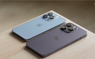 iPhone 14 Pro暗紫色对比远峰蓝：看起来都高级 你更喜欢哪个？