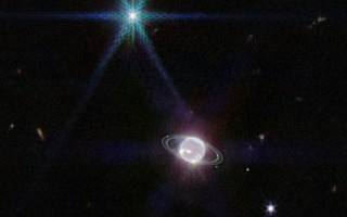 美的不像话！韦伯望远镜拍到史上最清晰海王星
