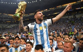 全网沸腾！阿根廷夺世界杯冠军：梅西圆梦加冕球王 拿下金球奖/大力神杯