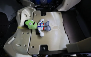 玩家落泪，波音 Starliner 太空飞船把《坎巴拉太空计划》玩偶带到了国际空间站