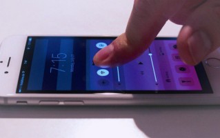 视频演示在 iPhone 上使用 Force Touch 什么感觉？