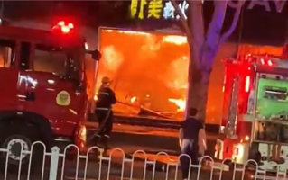 问界M5华为店内起火自燃？消防认定：购物中心电缆短路引发火灾