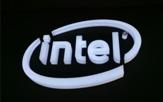 Intel第三季度净利润73亿元：未来三年还要节流至少720亿