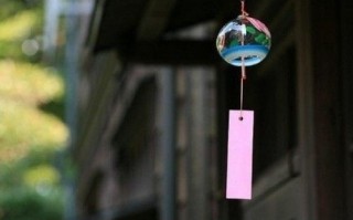 形容下雨天和心情的句子（下雨感慨人生经典语录）