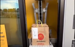 麦当劳美国首家无人全自动餐厅在得克萨斯州开业