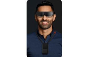 摩托罗拉推出 5G 颈环：搭载骁龙 8 Gen 1，5000mAh 电池，给 VR 眼镜配了个“主机”