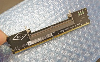 日本现身DDR5转接卡：笔记本的内存也能给台式机用